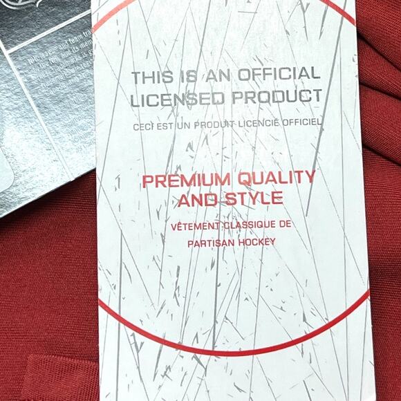 NHL Youth Arizona Coyotes Long Sleeve Shirt XL (18/20) Red Official Licensed - Picture 4 of 6